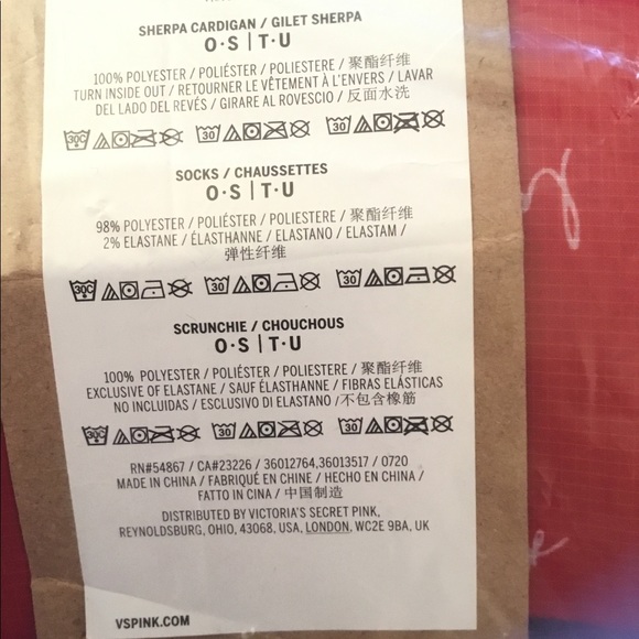 Pink Victoria’s Secret Sherpa Cardigan Gift Set NWT - Picture 3 of 7